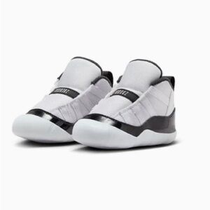 AIR JORDAN 11 BOOTIE GRATITUDE CRIB LIFESTYLE SHOE White and Black US 2.5